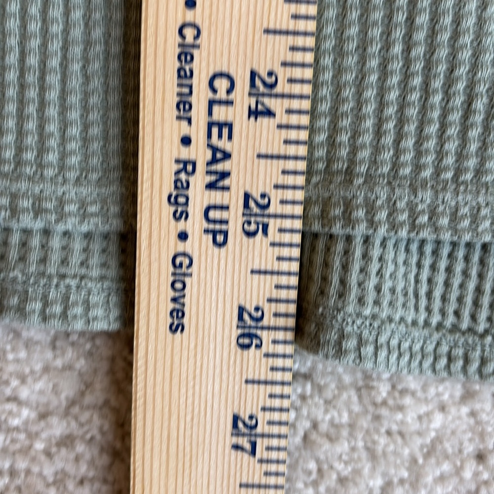(2) Offline by Aerie Green Cream Waffle Knit Thermal Henley Shirt Womens Medium - Picture 12 of 14